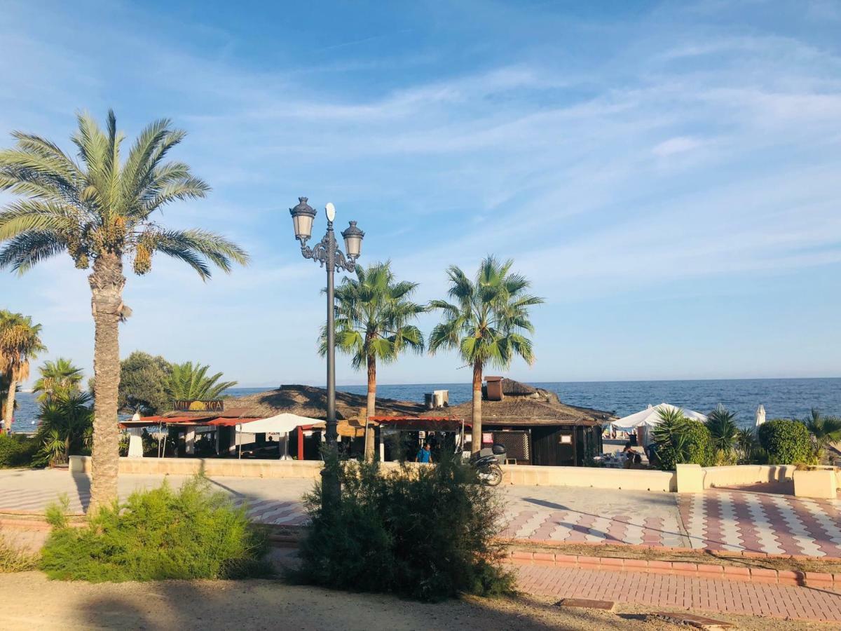 Gran Casa Con Terraza A 3 Min Playa Con Wifi - Rodeada De Servicios Roquetas de Mar Exteriör bild